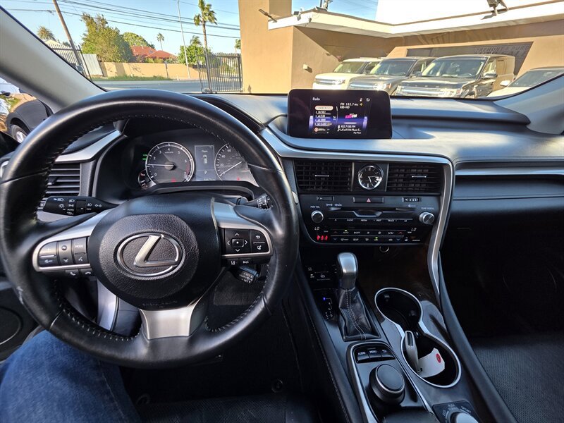 Used 2017 Lexus RX 350 FWD w/ Premium Package image 11