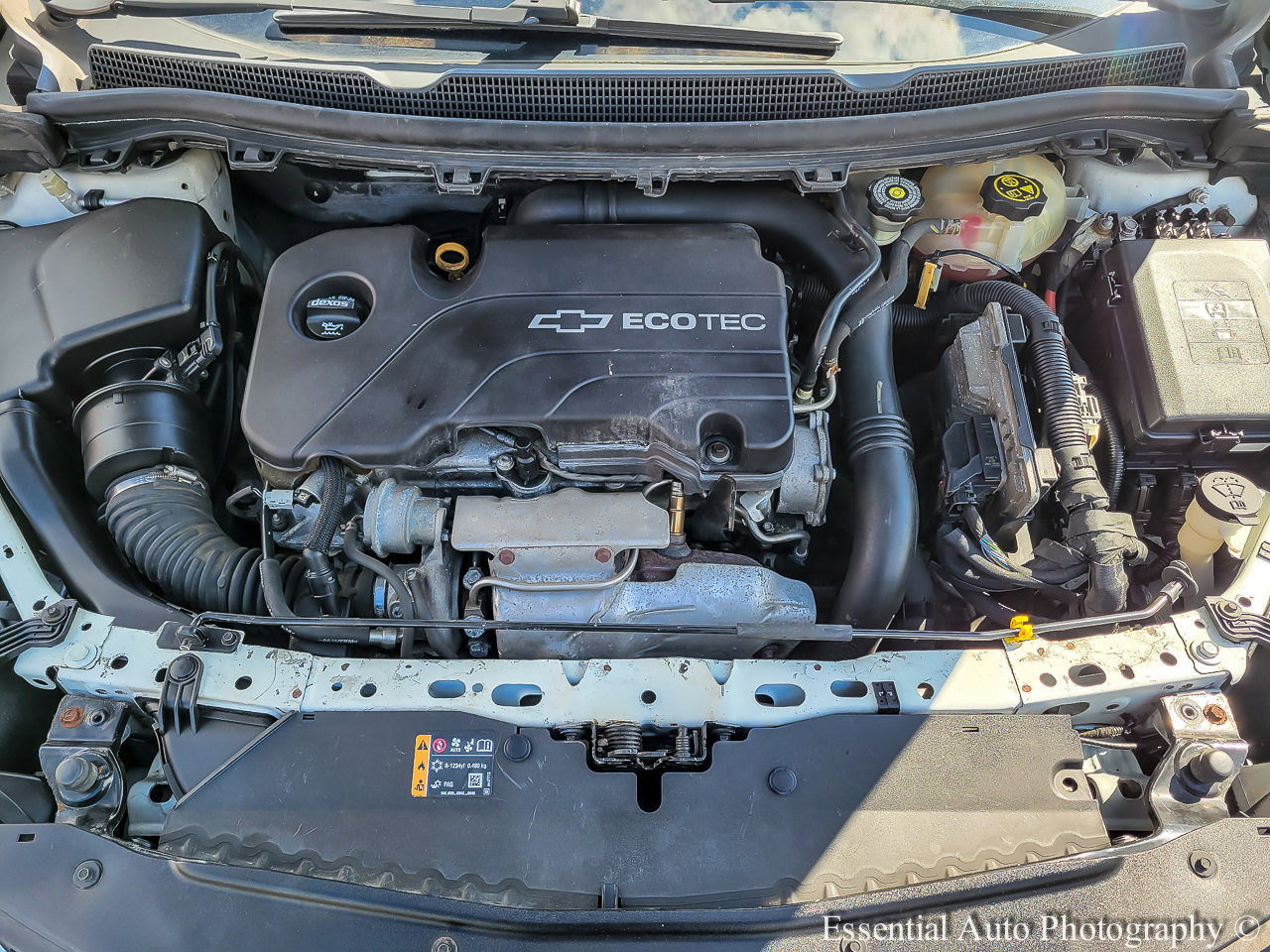 Used 2018 Chevrolet Cruze LS FWD image 28