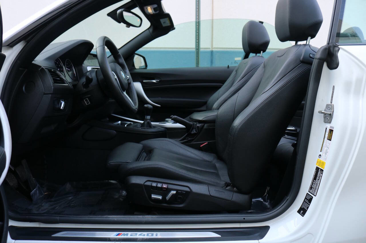 Used 2018 BMW M240i Convertible image 33