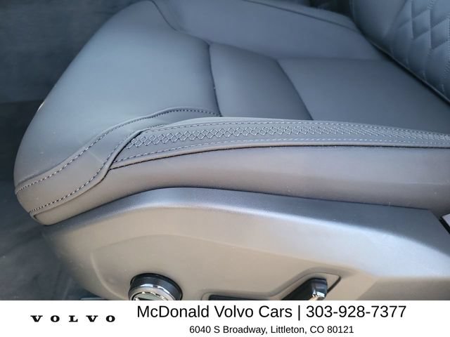 Used 2026 Volvo XC60 B5 Core w/ Climate Package AWD/4WD image 12