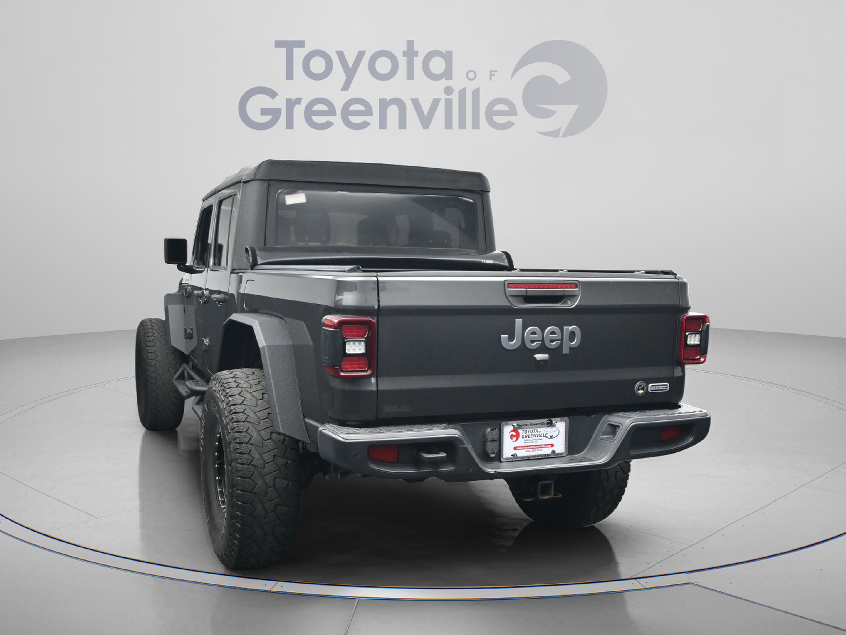 Used 2021 Jeep Gladiator Overland w/ Safety Group AWD/4WD image 10