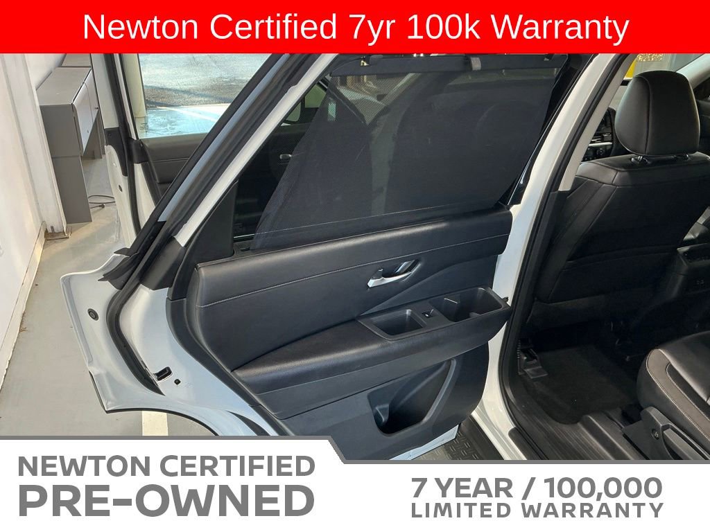 Used 2024 Nissan Pathfinder SL AWD/4WD image 35