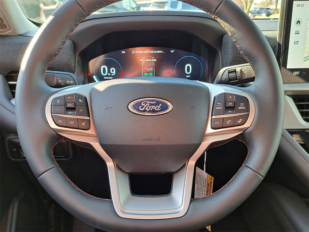New 2026 Ford Explorer Active w/ Active Comfort Package image 9
