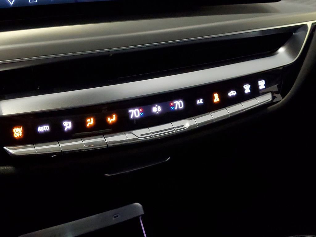 New 2026 Cadillac Lyriq V w/ Exterior Carbon Fiber Package image 26