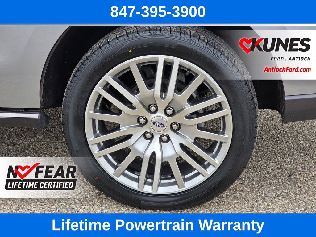 Certified 2024 Ford Expedition Limited image 11