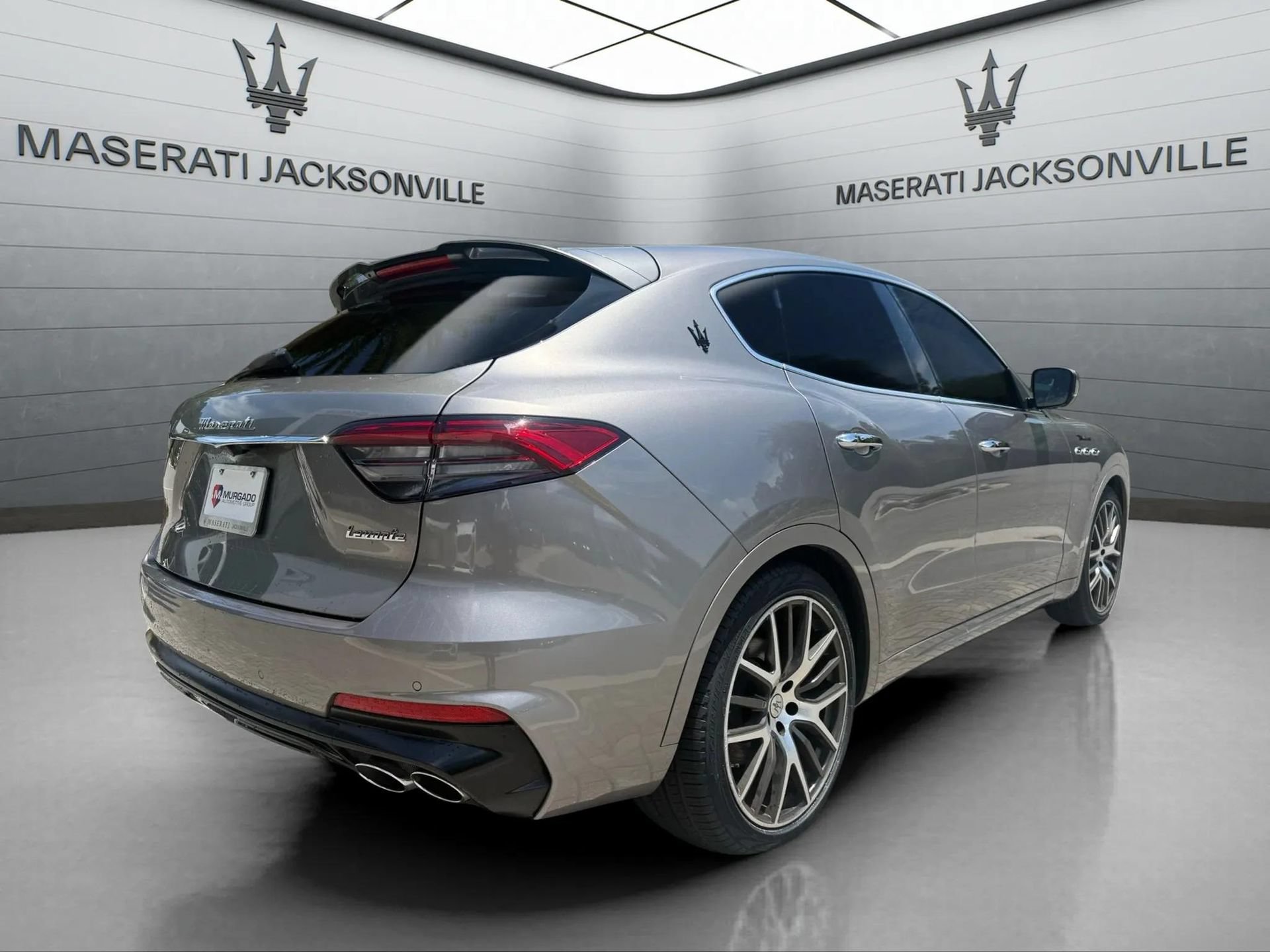 Used 2022 Maserati Levante Modena AWD/4WD image 38