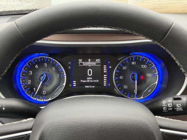 Certified 2023 Chrysler Voyager LX FWD image 19