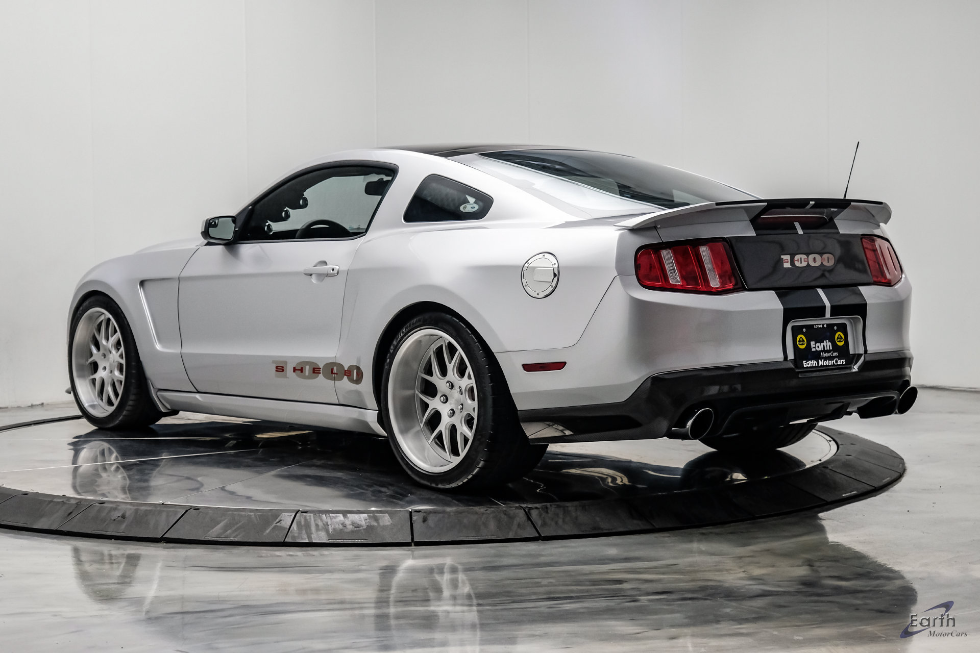 Used 2012 Ford Mustang Shelby GT500 w/ SVT Performance Pkg RWD image 12