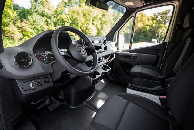 New 2026 Mercedes-Benz Sprinter 2500 image 12