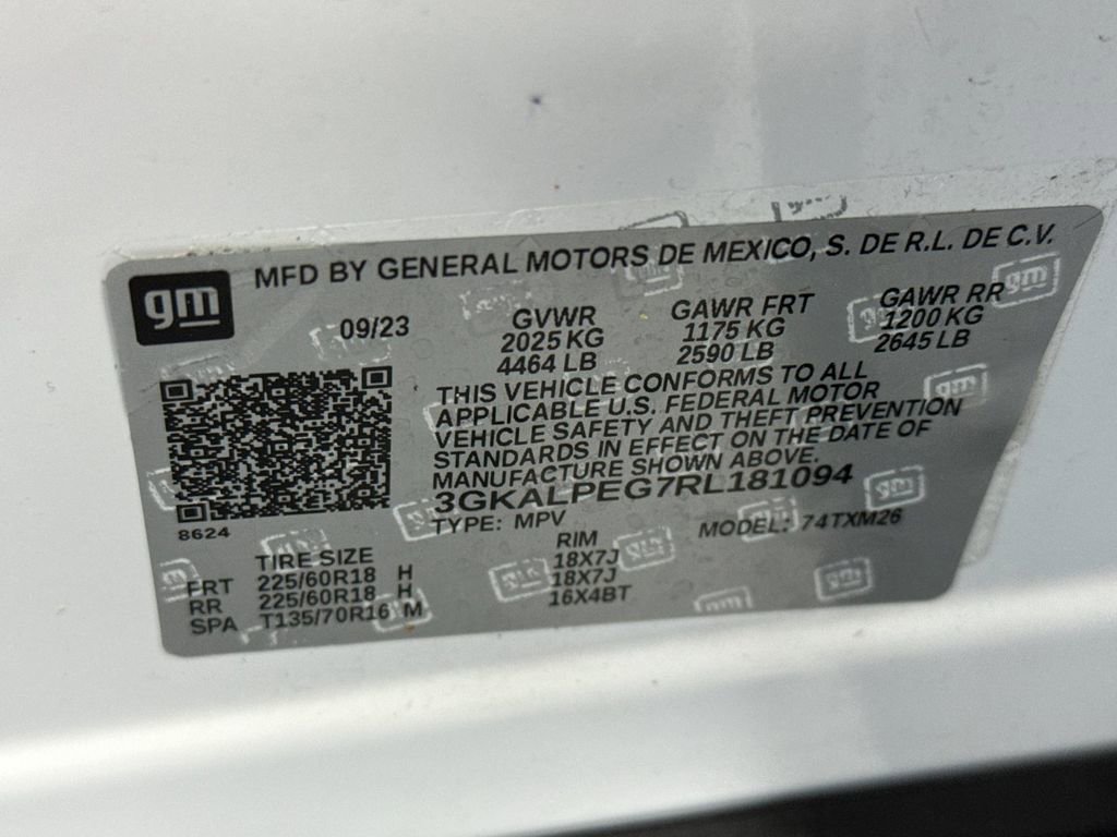 Used 2024 GMC Terrain SLT image 28