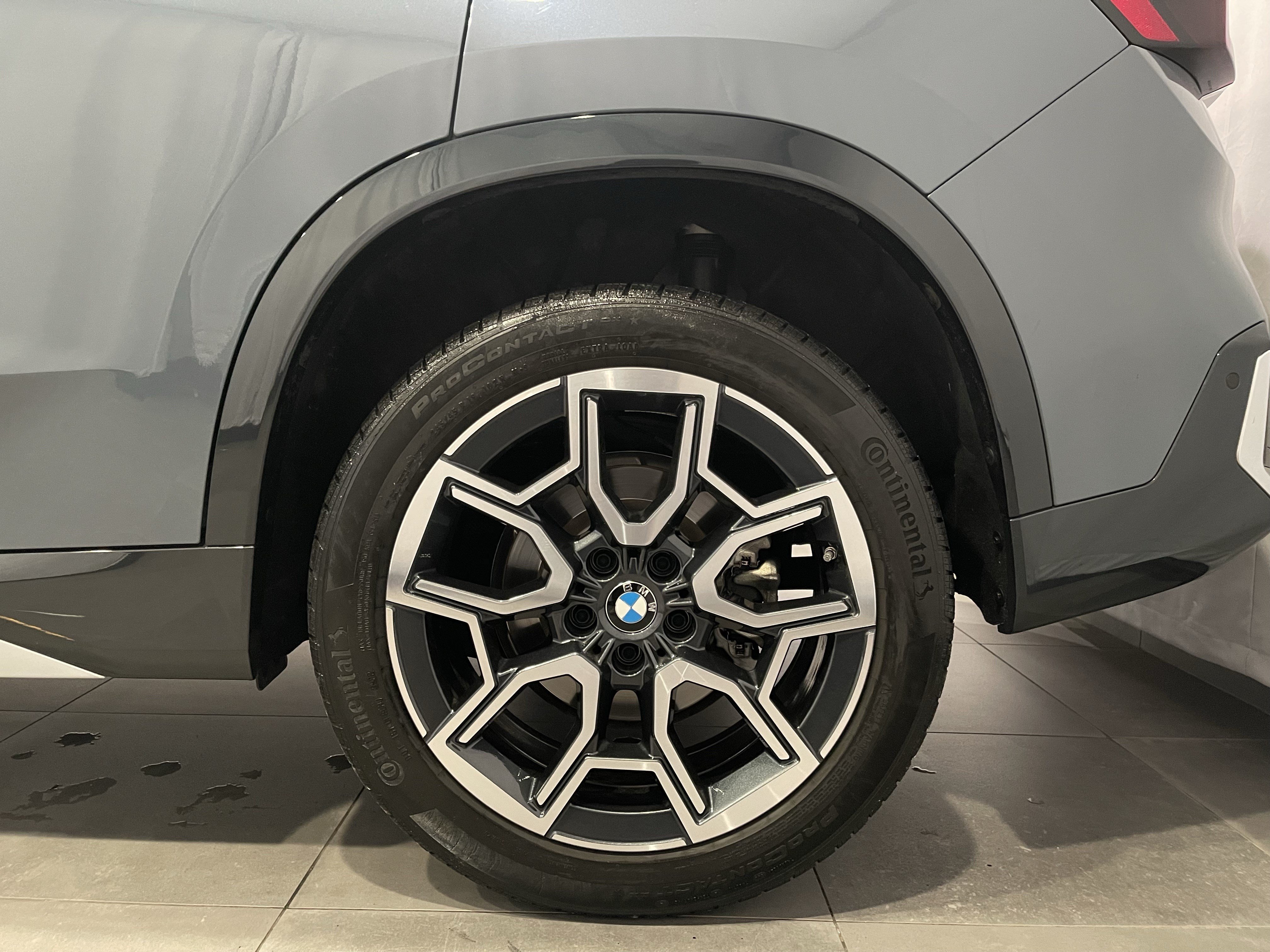 Certified 2023 BMW X1 xDrive28i w/ Premium Package AWD/4WD image 9