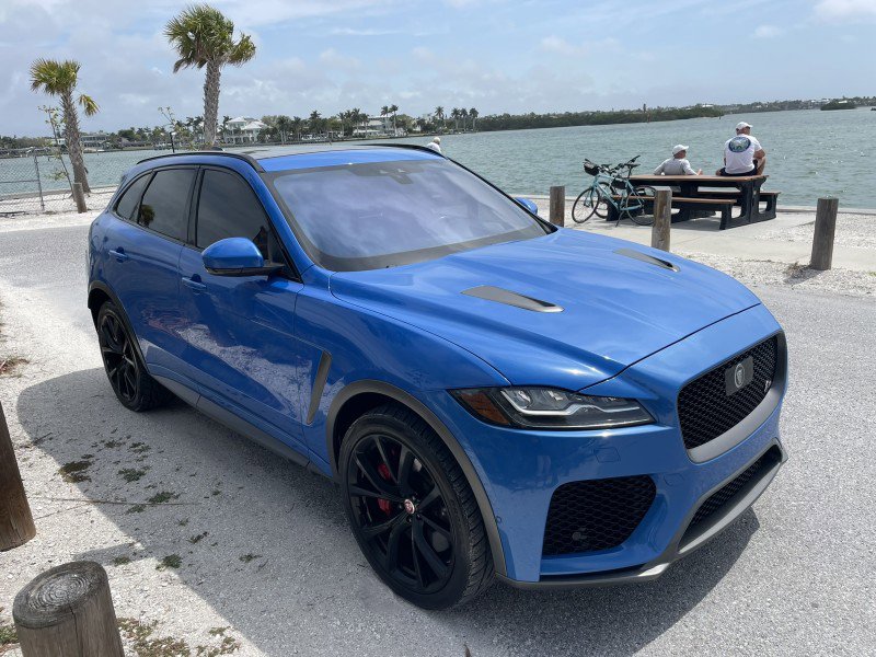 Used 2020 Jaguar F-PACE SVR image 43