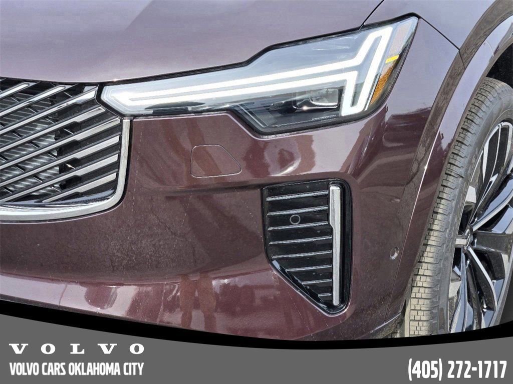 Certified 2025 Volvo XC90 T8 Plus w/ Protection Package Premier image 29