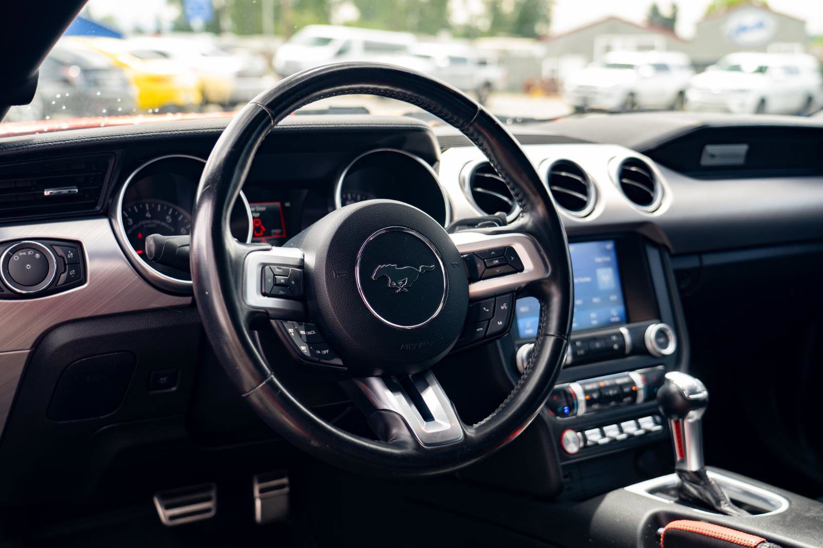 Used 2019 Ford Mustang Premium RWD image 11