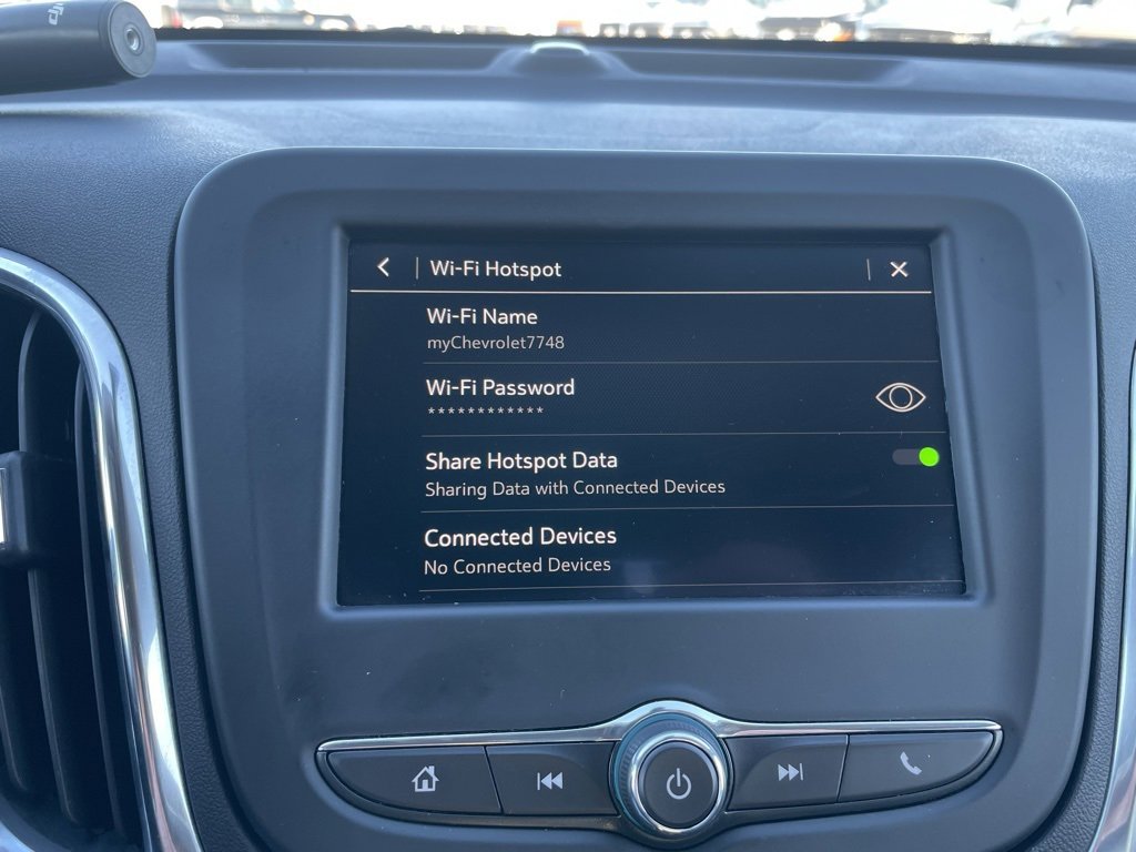 Used 2024 Chevrolet Equinox LT image 17