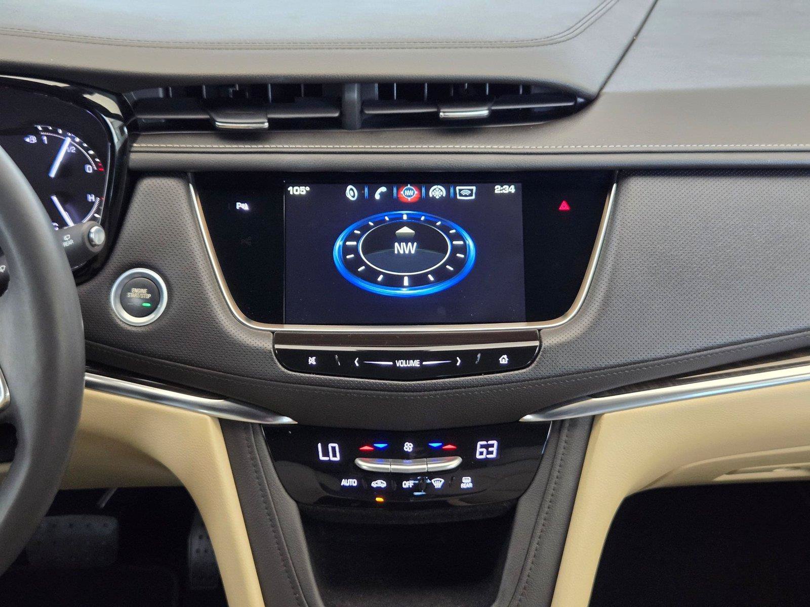 Used 2018 Cadillac XT5 FWD image 17