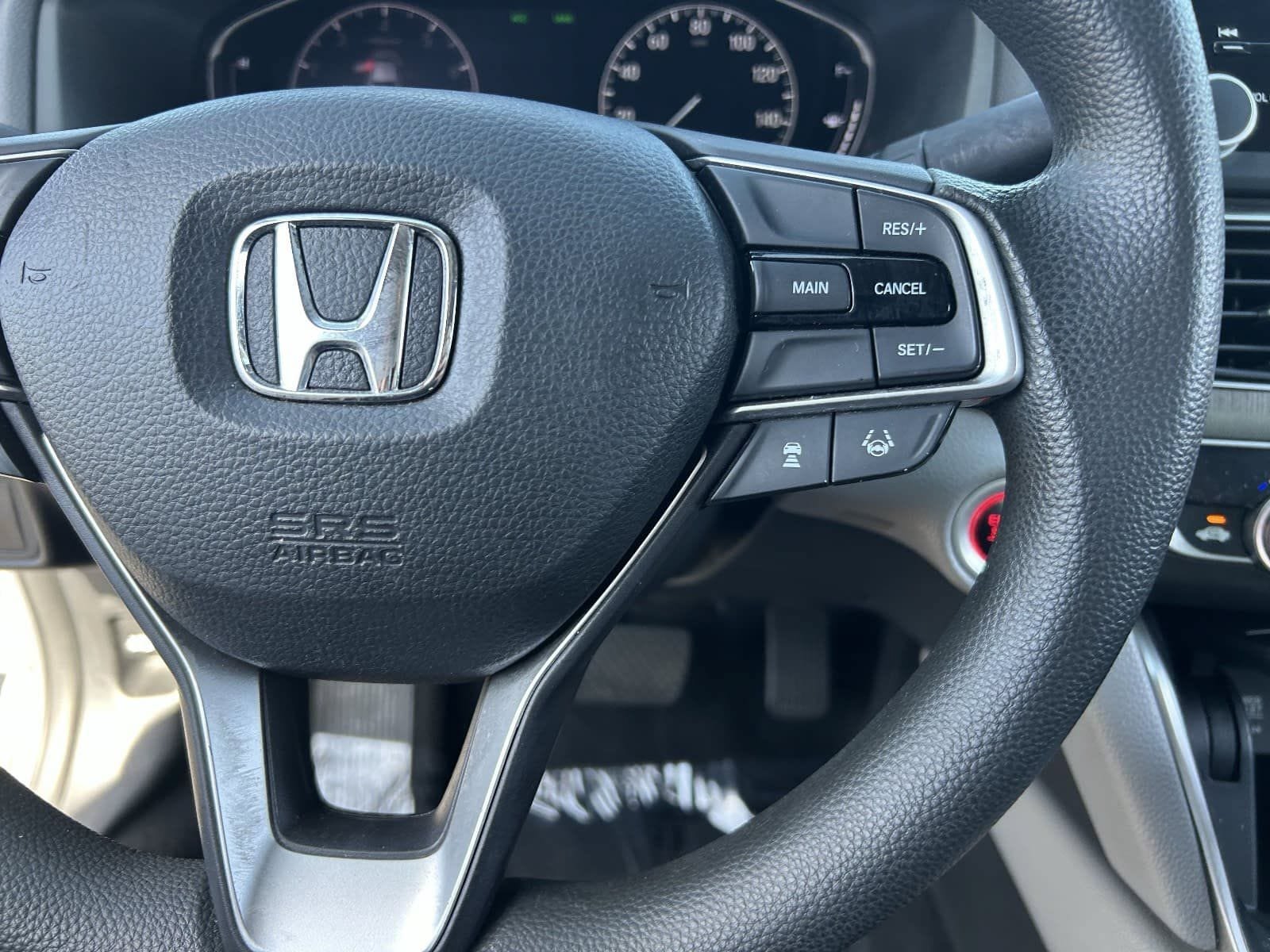 Certified 2018 Honda Accord LX image 28