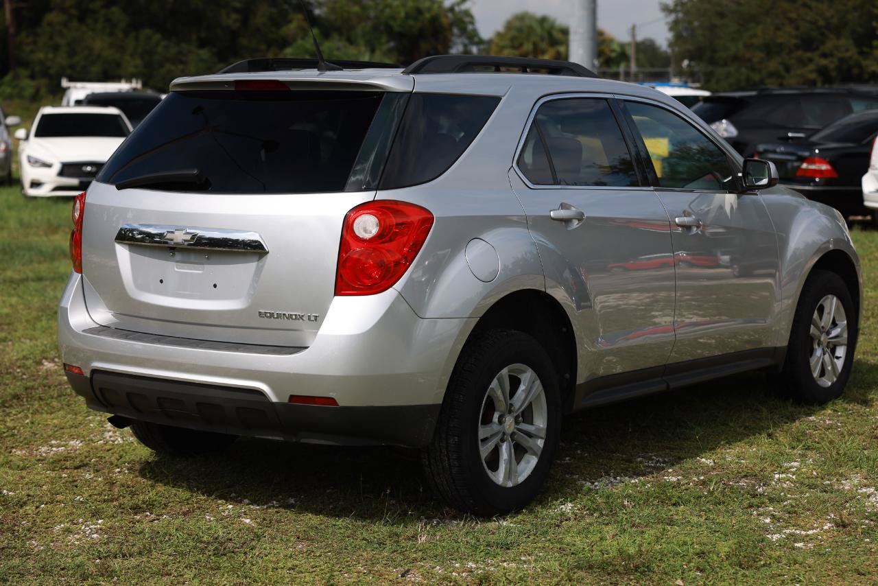 Used 2010 Chevrolet Equinox LT w/ Vehicle Interface Package FWD image 11