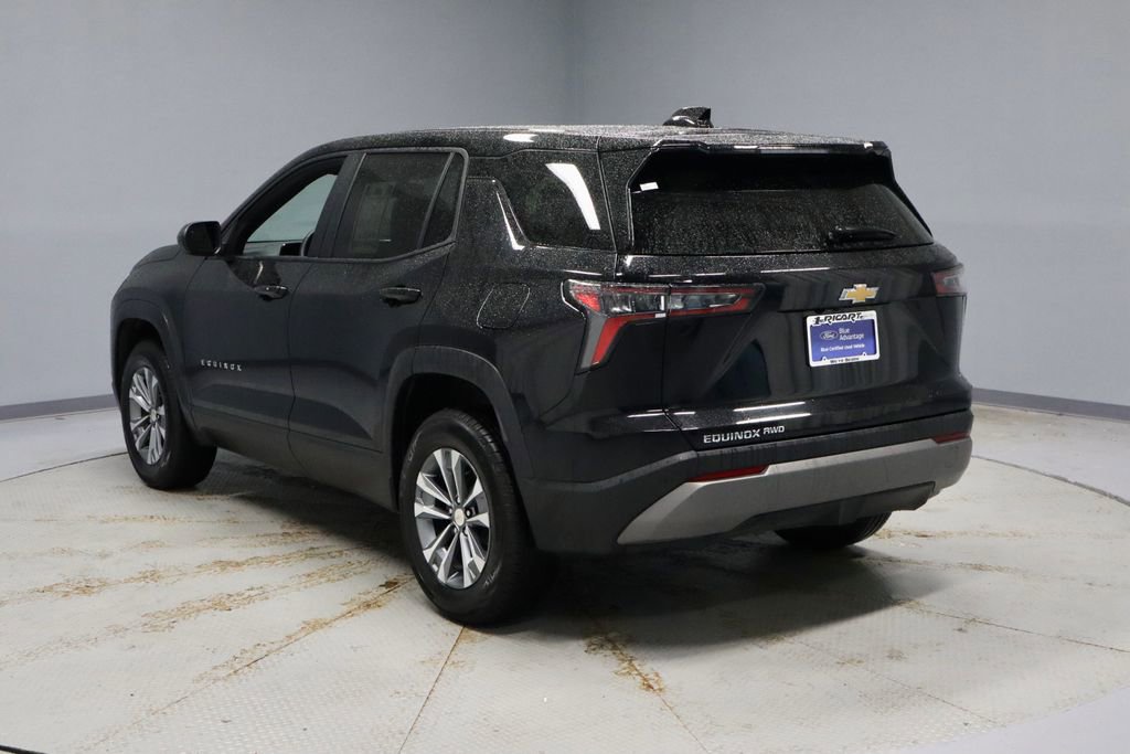 Used 2025 Chevrolet Equinox LT AWD/4WD image 9