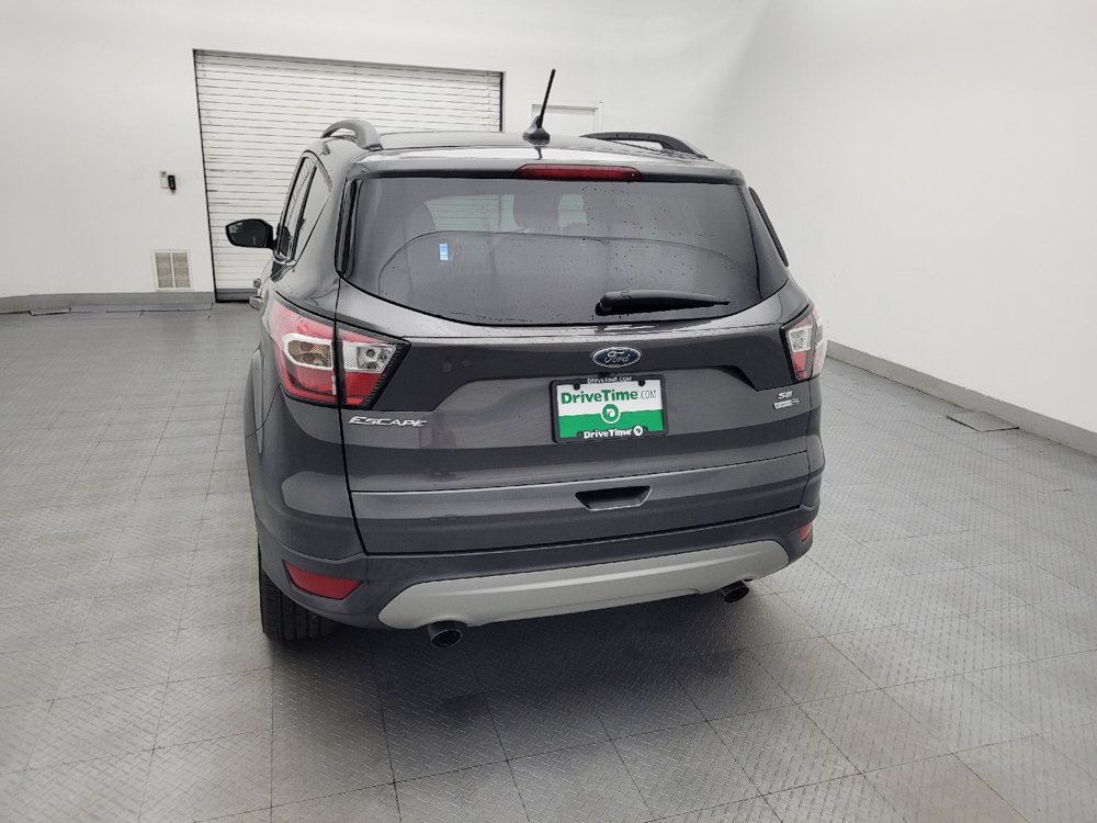 Used 2018 Ford Escape SE w/ SE Sync 3 Package AWD/4WD image 6