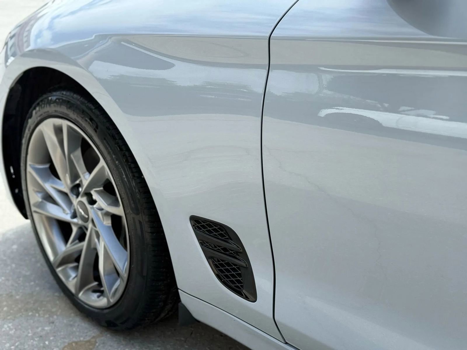 Used 2022 Genesis G70 2.0T image 15