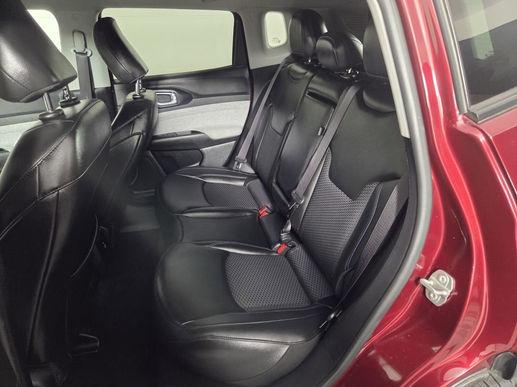 Certified 2022 Jeep Compass Latitude w/ Convenience Group AWD/4WD image 25