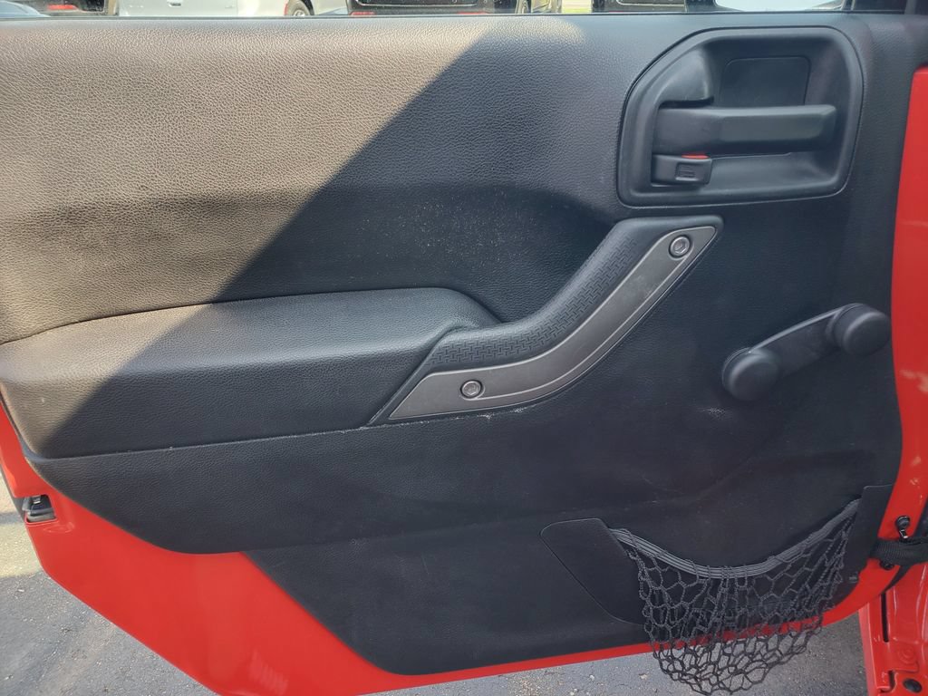 Used 2017 Jeep Wrangler Unlimited Sport AWD/4WD image 6