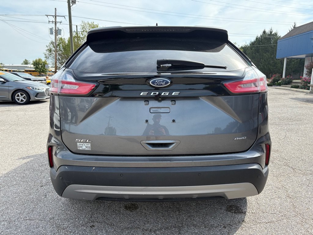 Used 2022 Ford Edge SEL AWD/4WD image 5