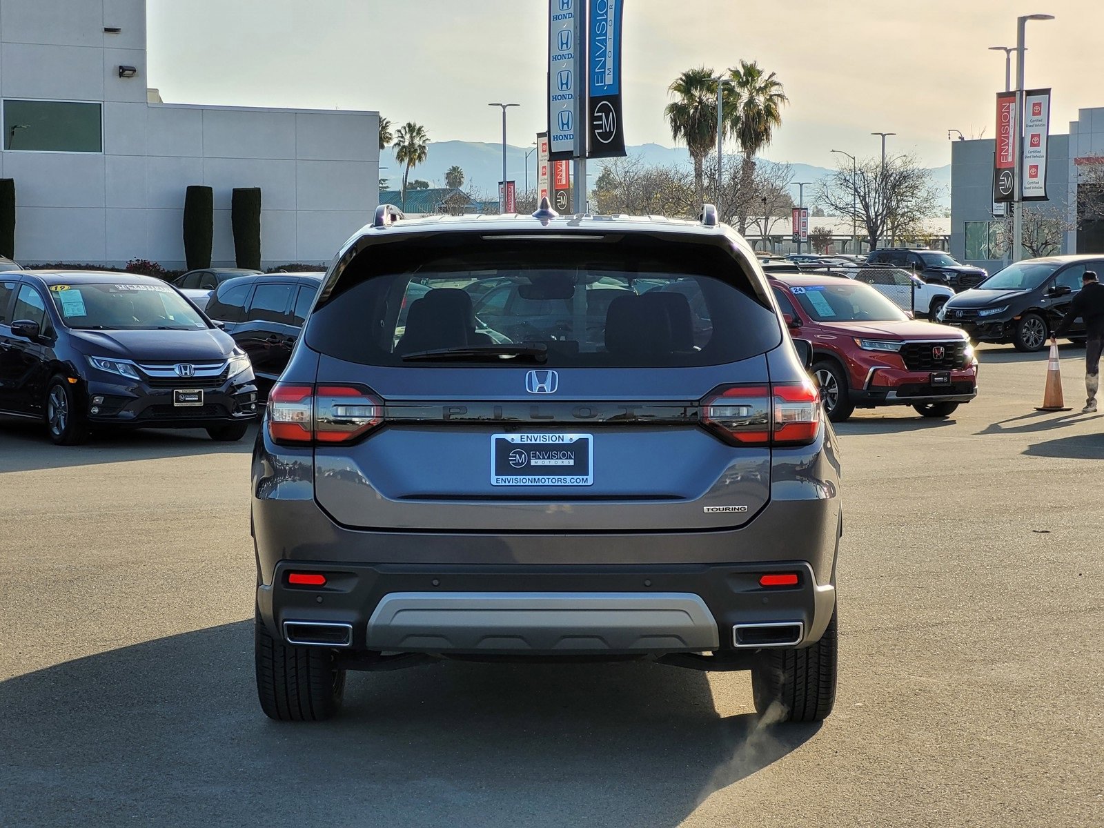 Certified 2024 Honda Pilot Touring image 6