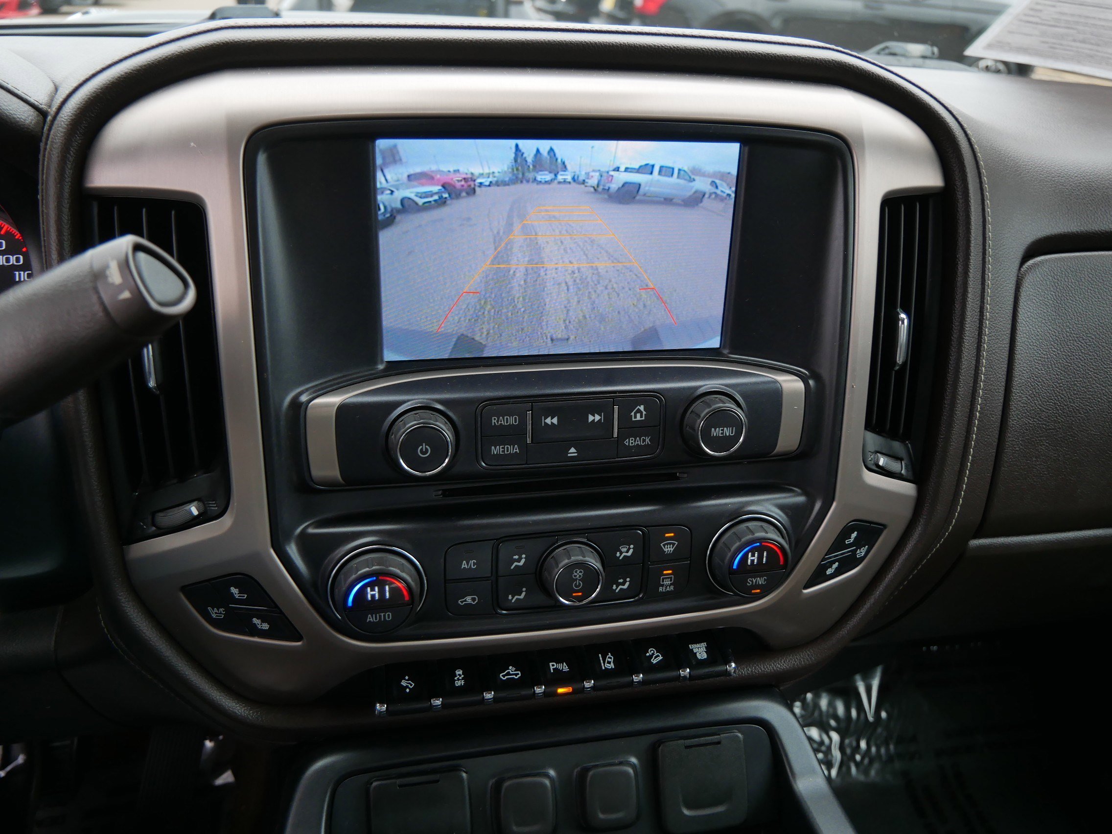 Used 2015 GMC Sierra 3500 Denali w/ Duramax Plus Package image 32