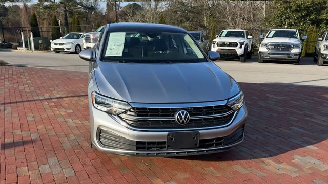 Used 2022 Volkswagen Jetta SE image 6