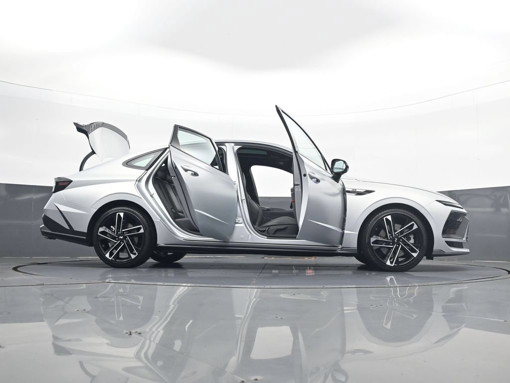 Certified 2024 Hyundai Sonata N Line FWD image 33