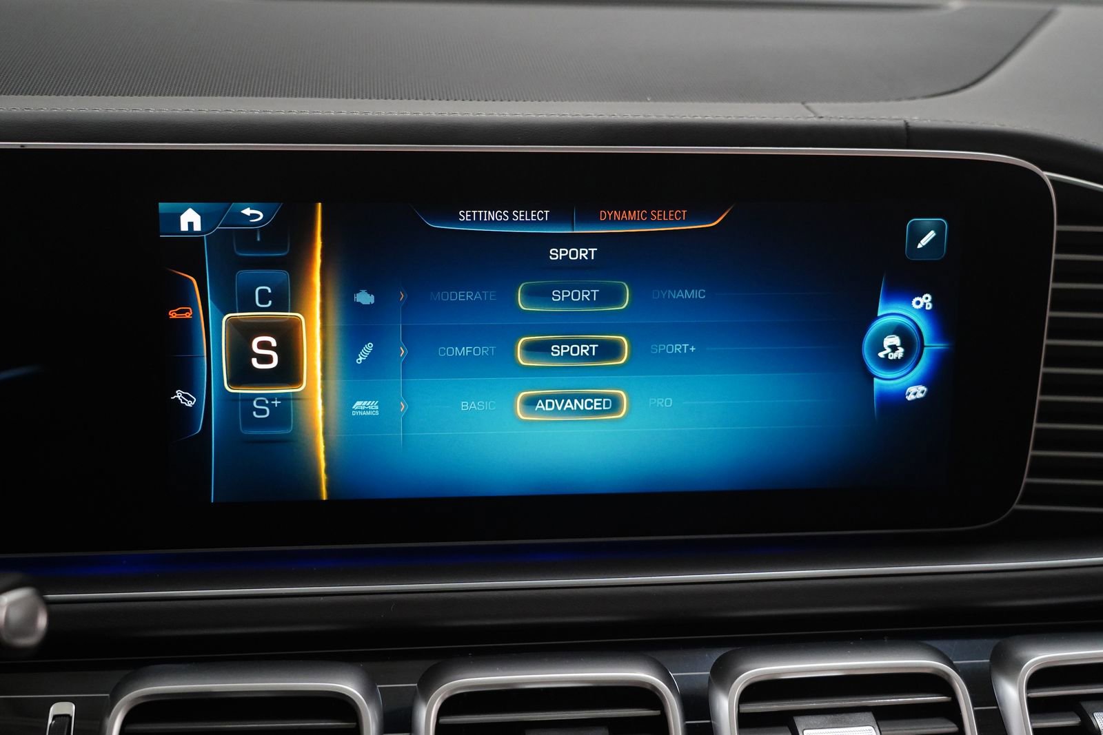 New 2026 Mercedes-Benz GLE 53 AMG 4MATIC image 29