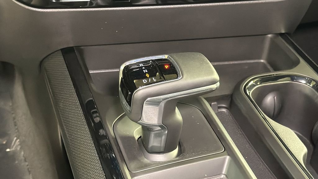 Used 2023 Chevrolet Silverado 1500 ZR2 w/ Technology Package image 22