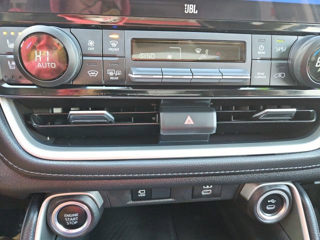 Used 2024 Toyota Grand Highlander Limited image 19