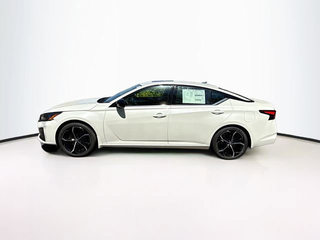 New 2025 Nissan Altima 2.5 SR w/ SR Premium Package image 3