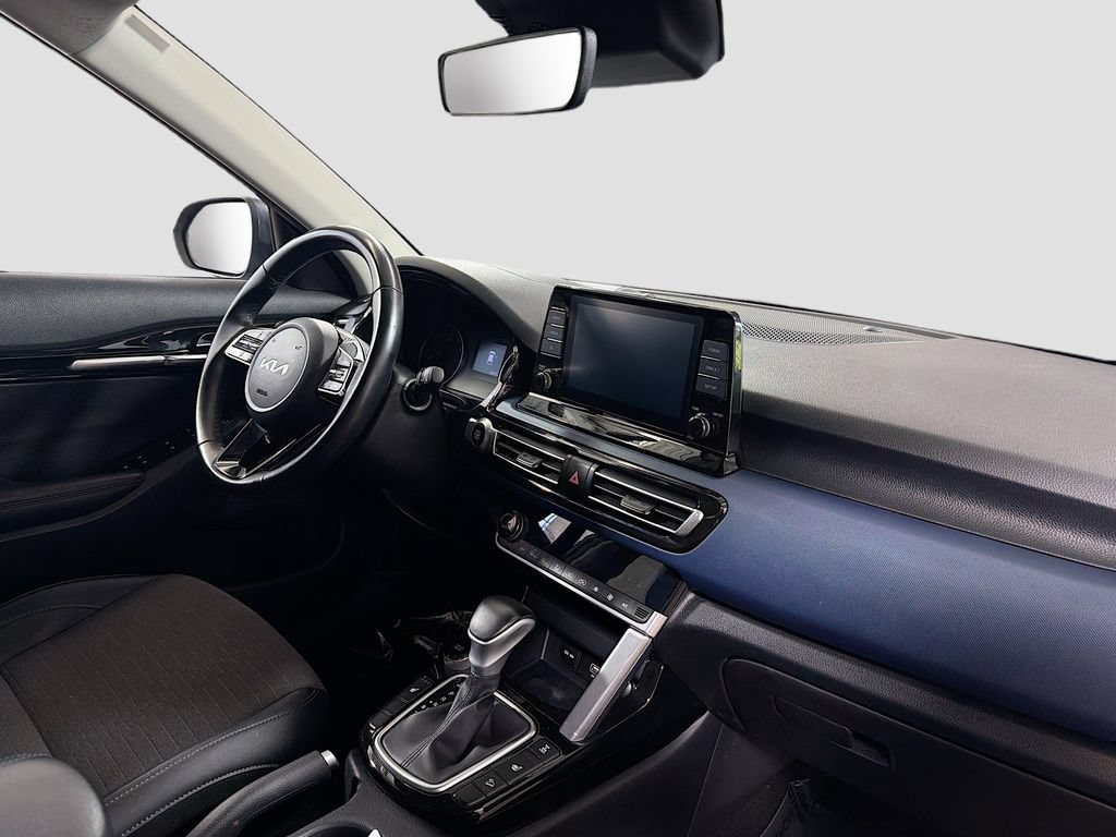 Used 2023 Kia Seltos S AWD/4WD image 29