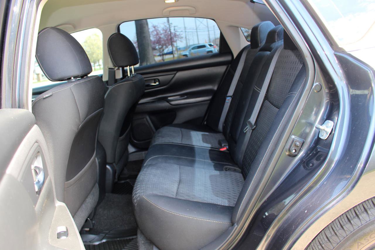 Used 2016 Nissan Altima 2.5 S w/ Power Driver Seat Package image 29