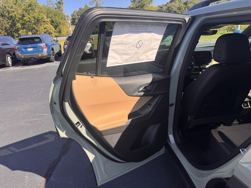 New 2026 Chevrolet Equinox ACTIV w/ Convenience Package III image 23