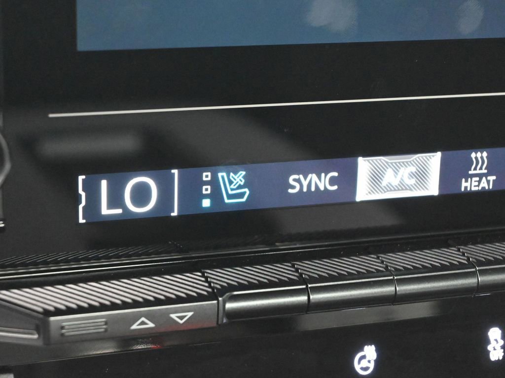 New 2025 GMC Hummer EV 2X image 27