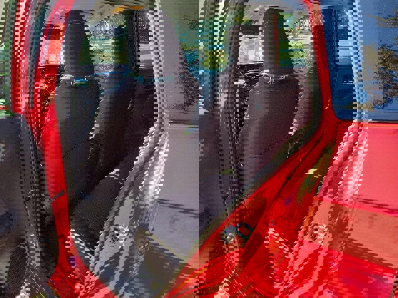 Used 2022 Toyota Prius Prime LE image 8