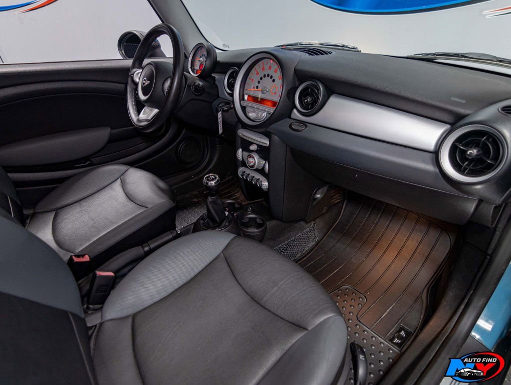 Used 2009 MINI Cooper Hardtop image 21