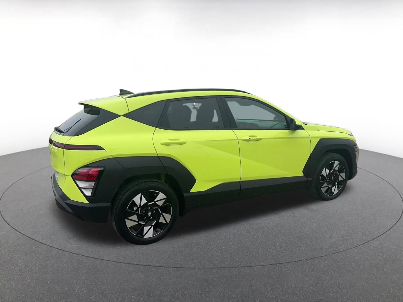 Used 2025 Hyundai Kona SEL image 15