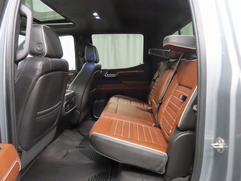 Used 2023 GMC Sierra 1500 Denali Ultimate image 10
