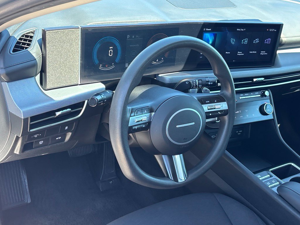 Used 2025 Hyundai Sonata SEL FWD image 8