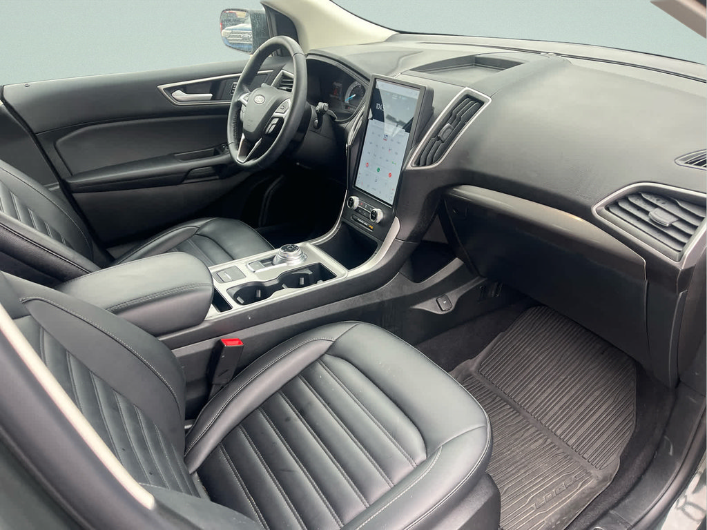 Certified 2024 Ford Edge SEL w/ Convenience Package AWD/4WD image 17