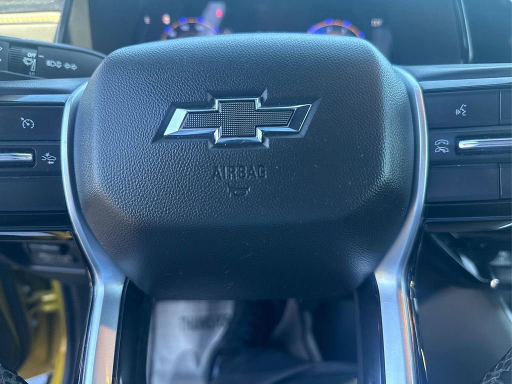 Used 2024 Chevrolet Colorado ZR2 w/ Technology Package AWD/4WD image 14