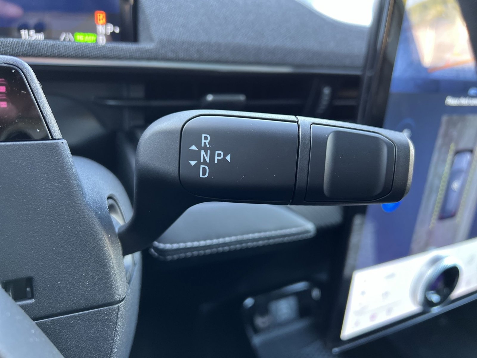 New 2025 Ford Mustang Mach-E Premium image 22