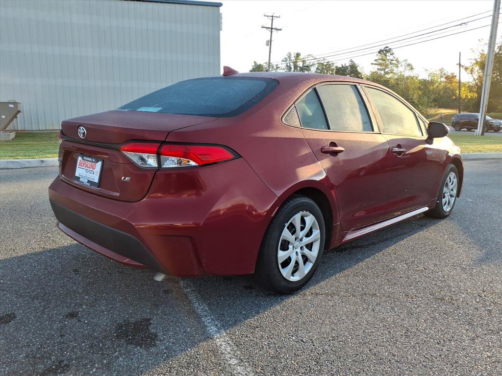 Used 2022 Toyota Corolla LE FWD image 4