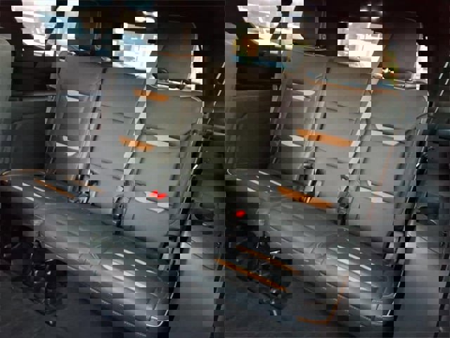 Used 2023 GMC Yukon XL AT4 w/ AT4 Premium Plus Package image 14